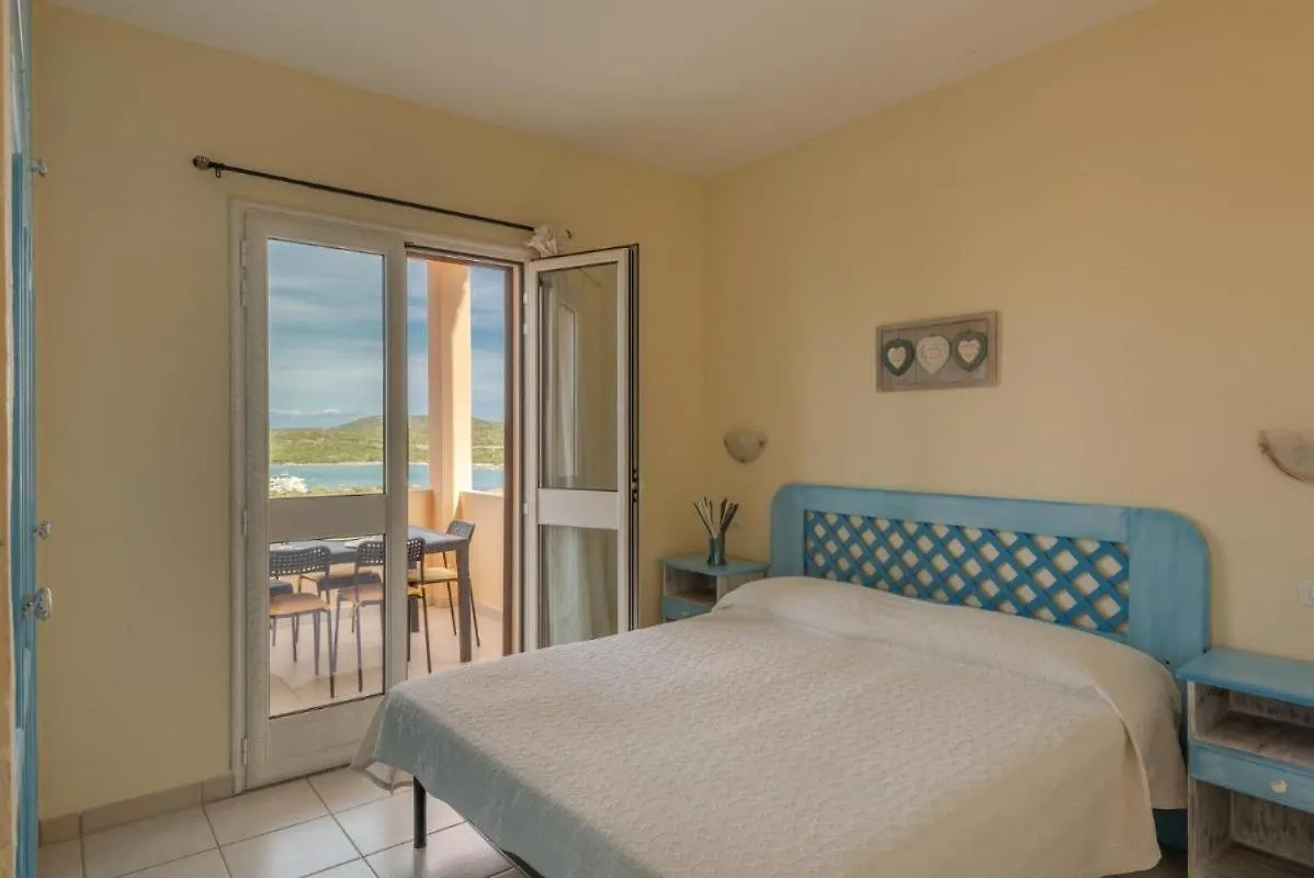 Fantastico Baia De Bahas Residence One Bedroom Four Sleeps Child Num0883 Marinella  0*, Marinella (Sardinia) Italy